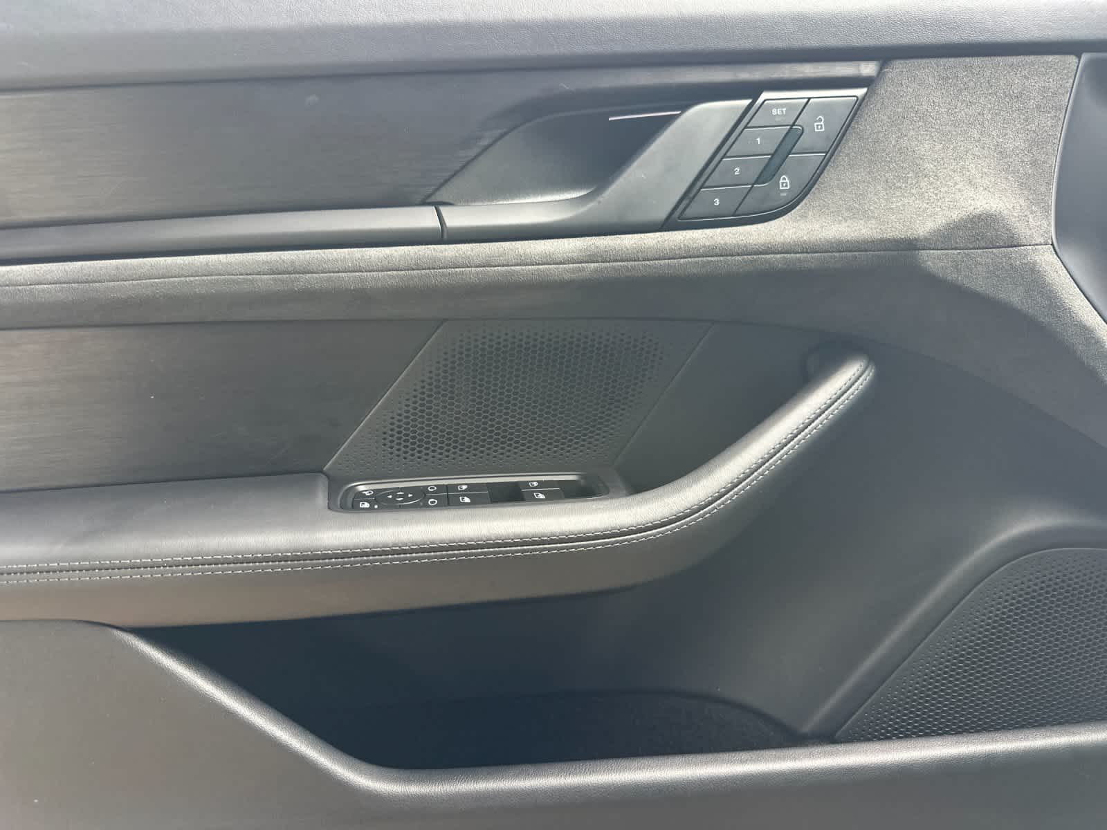 2023 Porsche Taycan Taycan GTS (MY23)