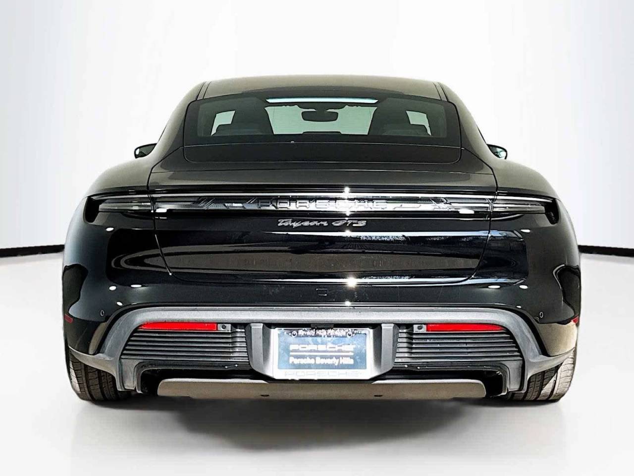 2026 Porsche Taycan GTS