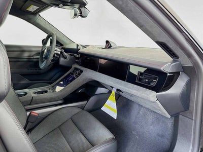 2026 Porsche Taycan GTS