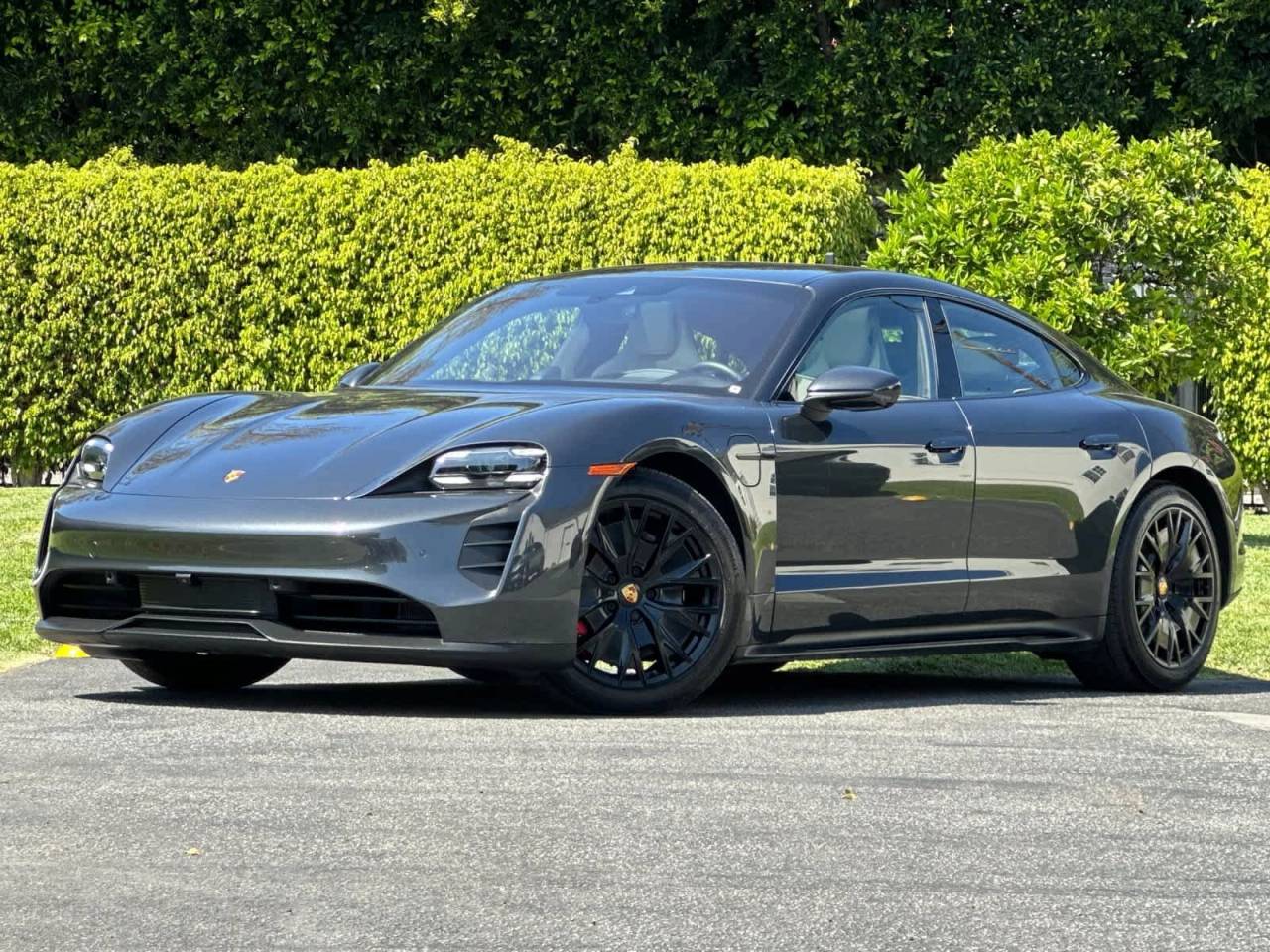 2023 Porsche Taycan GTS