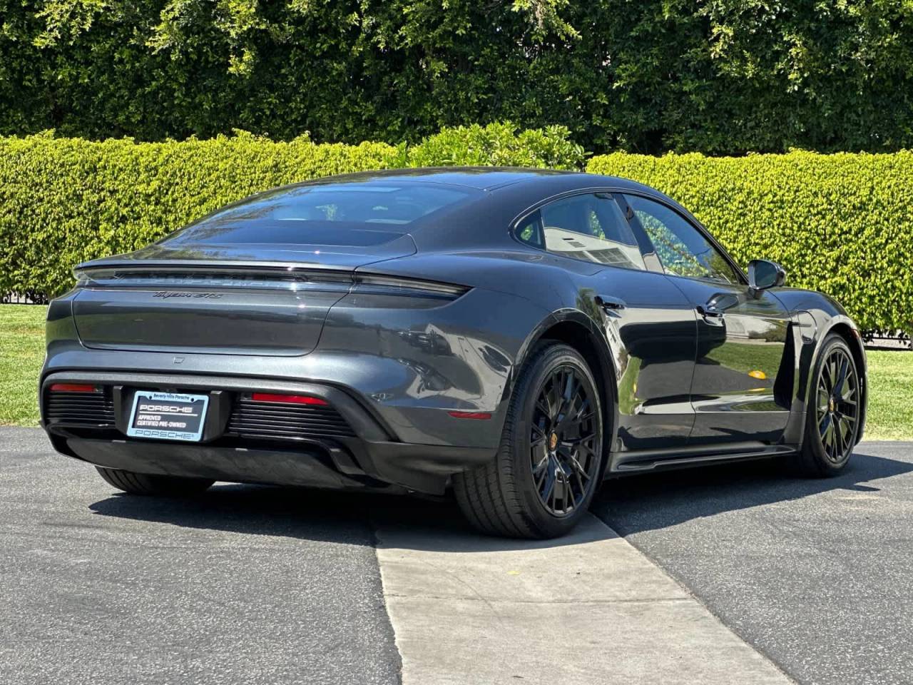 2023 Porsche Taycan GTS