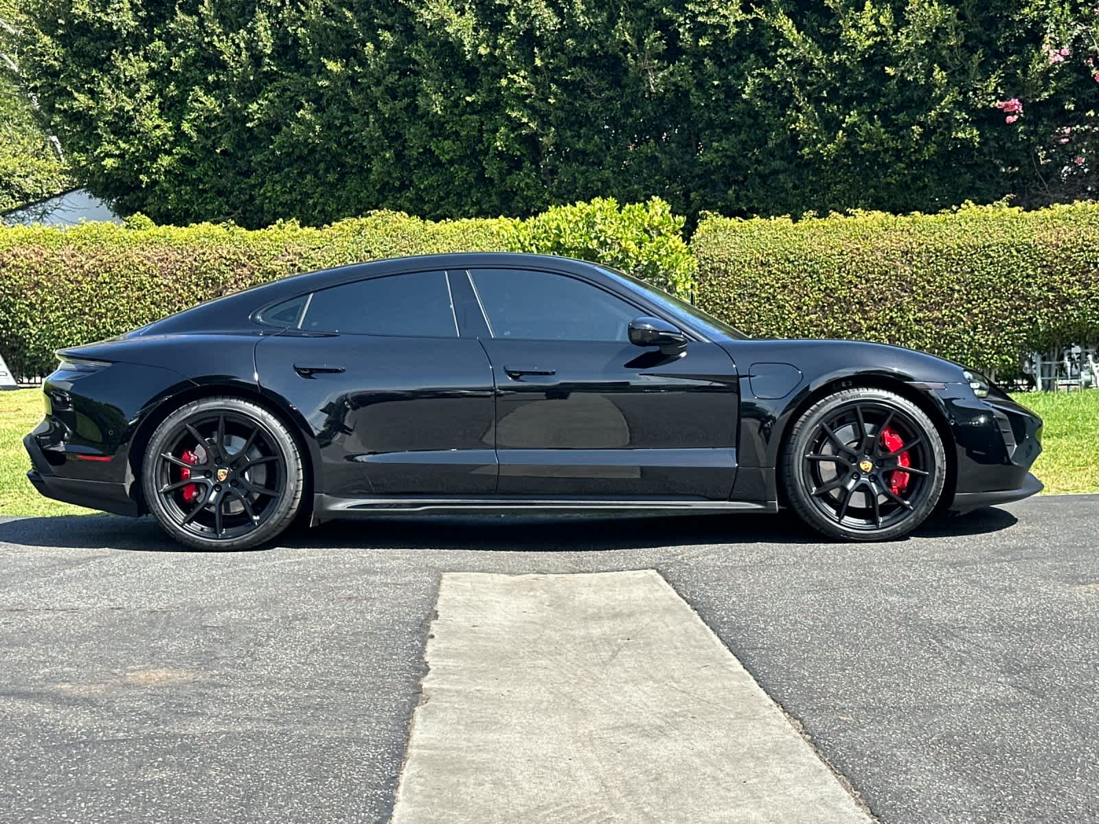 2024 Porsche Taycan Taycan GTS (MY24)