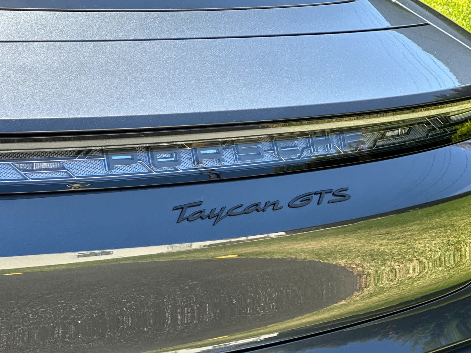 2026 Porsche Taycan Taycan GTS