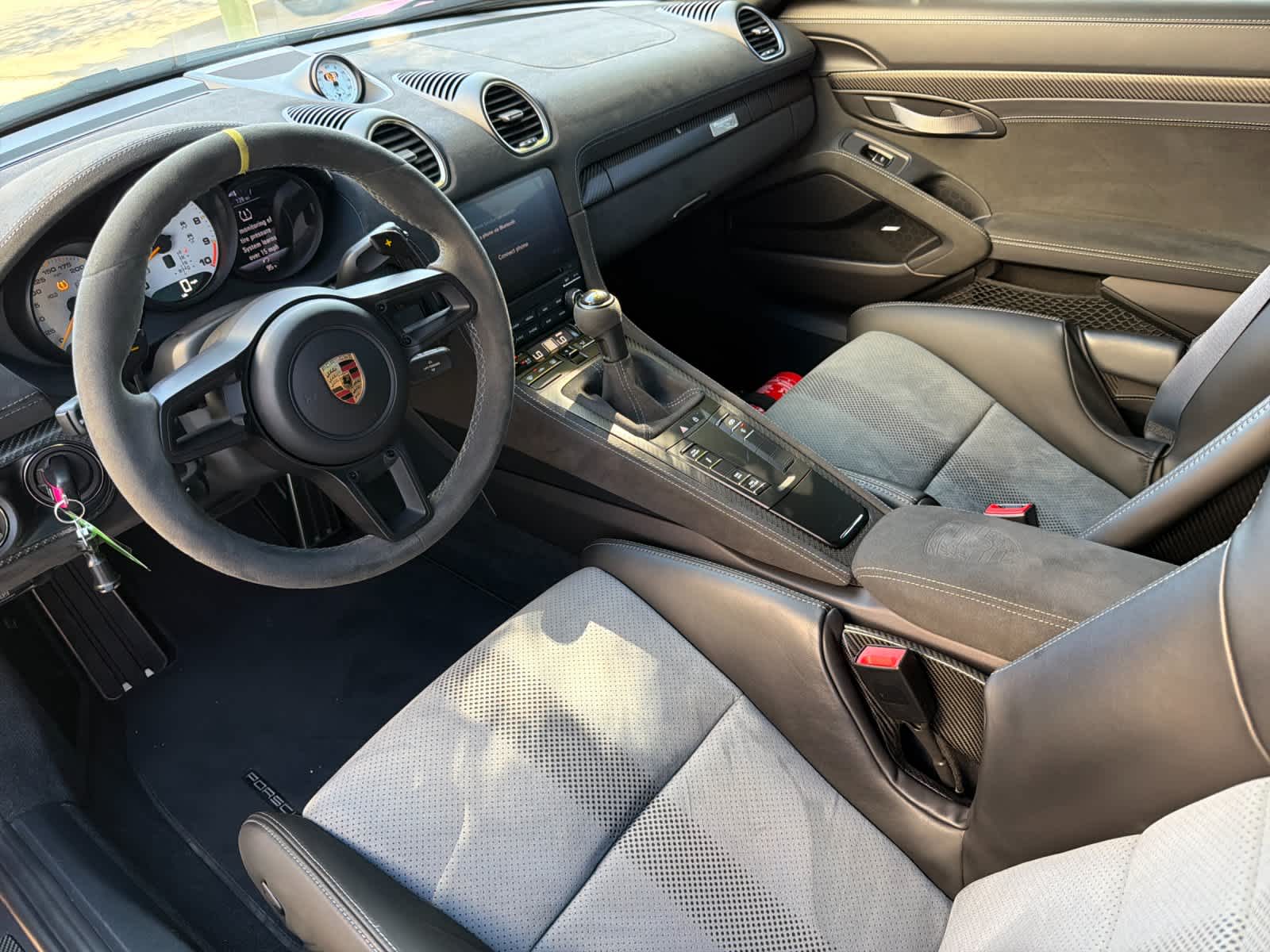 2024 Porsche 718 Cayman 718 Cayman GT4 RS