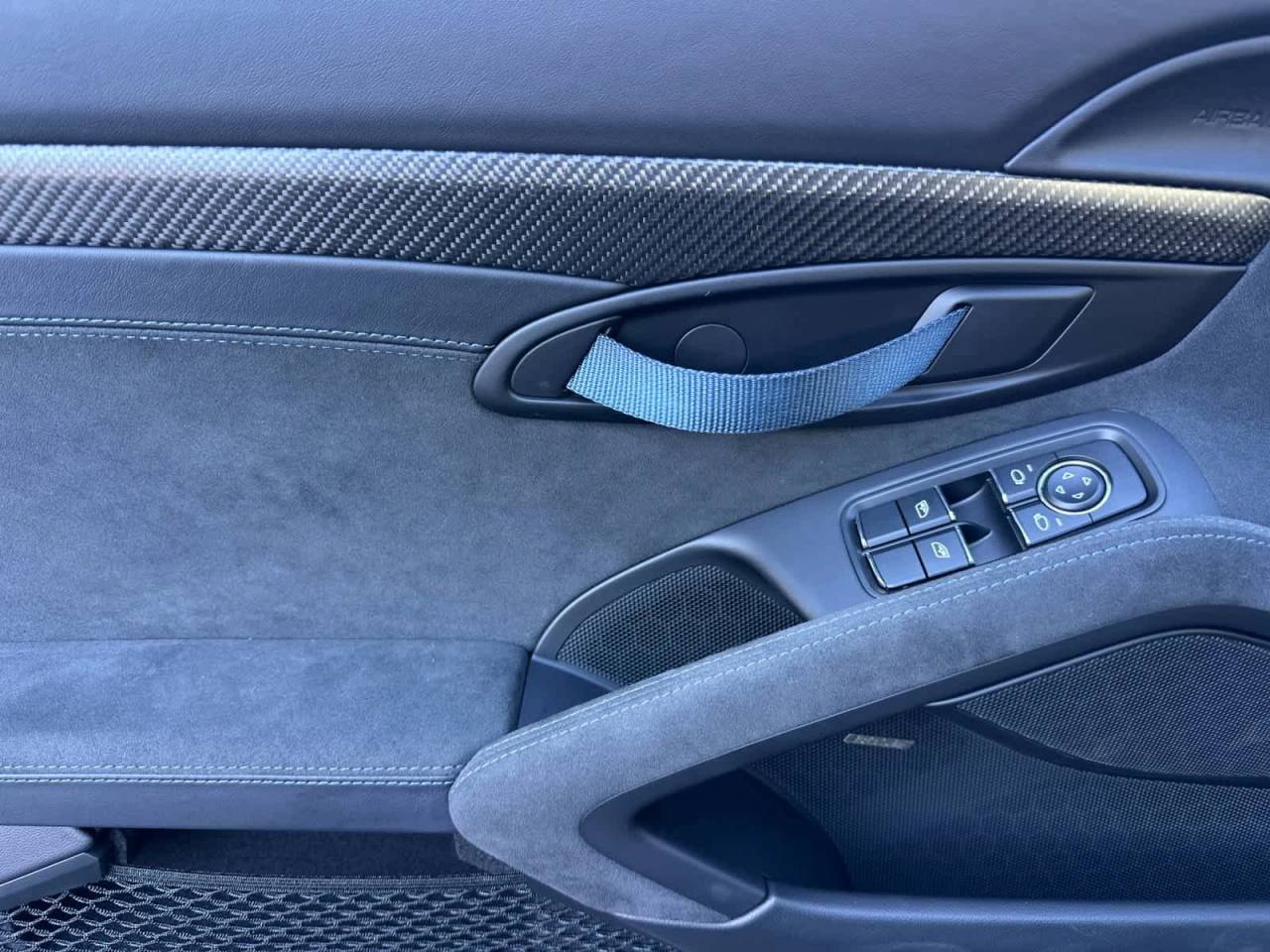 2023 Porsche 718 Cayman GT4 RS