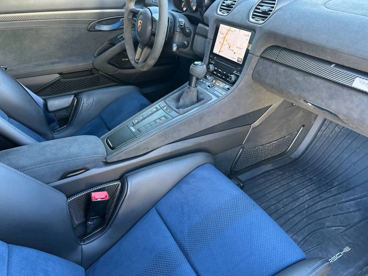 2023 Porsche 718 Cayman GT4 RS