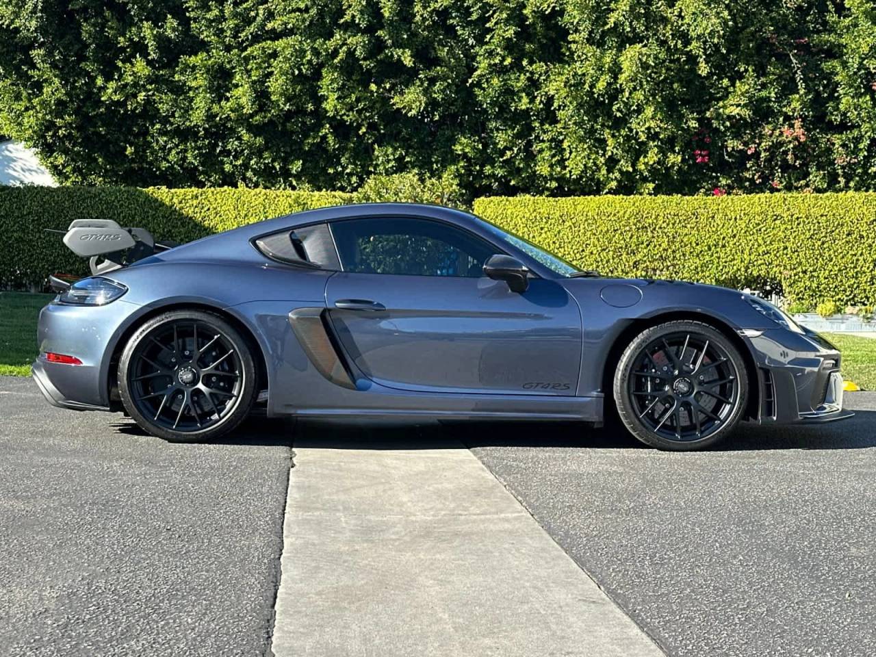 2023 Porsche 718 Cayman GT4 RS