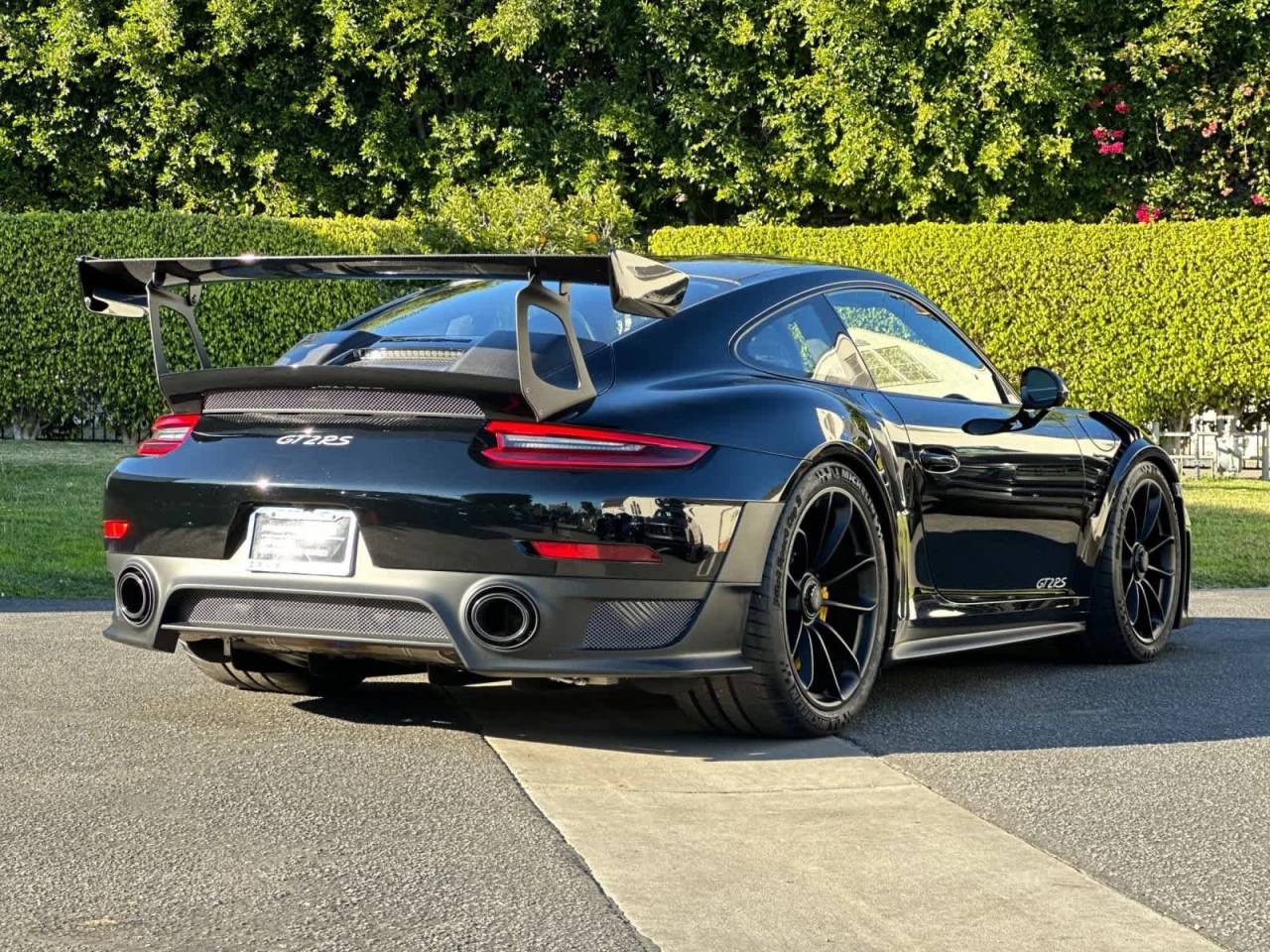 2018 Porsche 911 GT2 RS