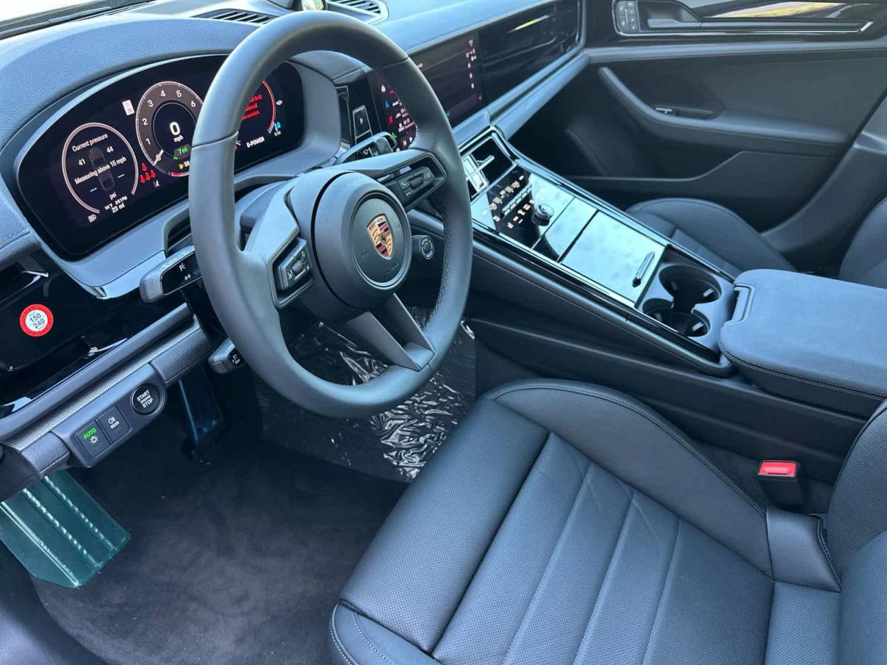 2026 Porsche Panamera 4 E-Hybrid