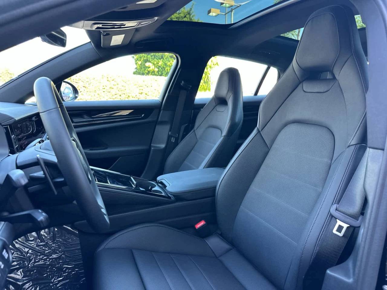 2026 Porsche Panamera 4 E-Hybrid