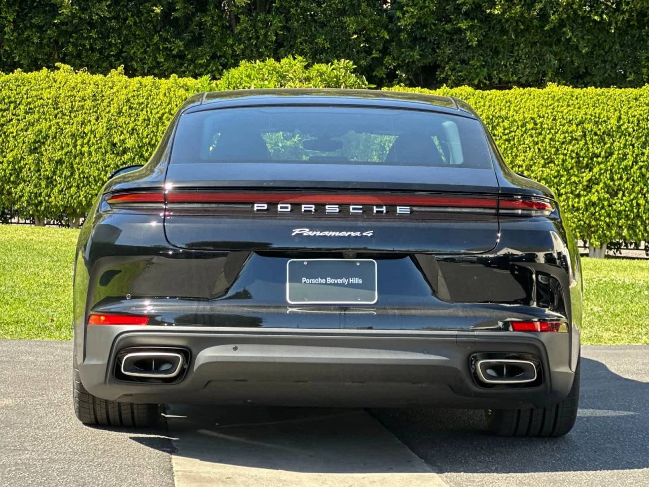 2026 Porsche Panamera 4 E-Hybrid