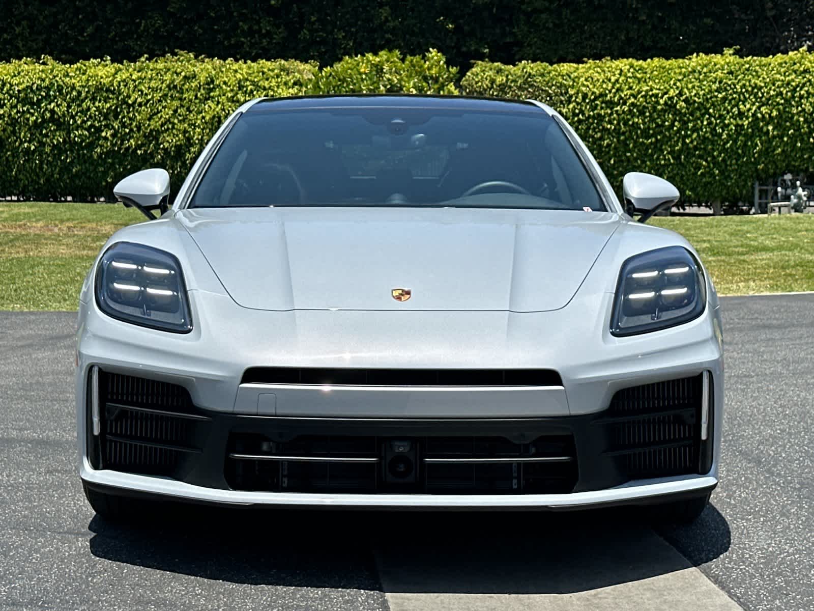 2025 Porsche Panamera 4 E-Hybrid
