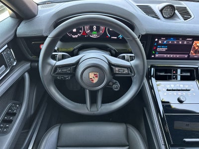 2025 Porsche Panamera 4 E-Hybrid