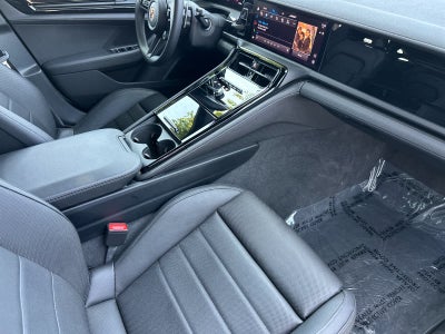 2025 Porsche Panamera 4 E-Hybrid