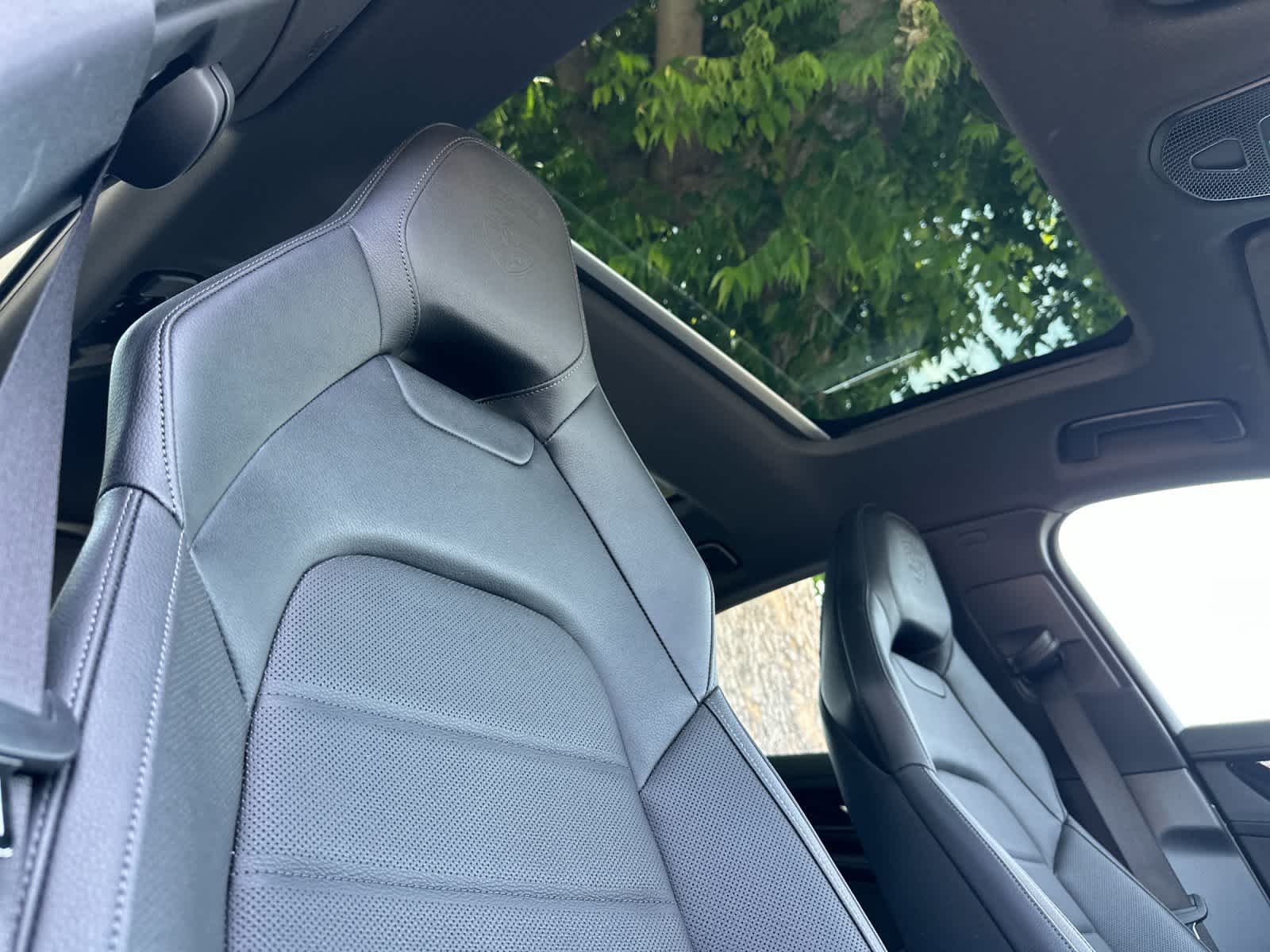 2025 Porsche Panamera 4 E-Hybrid