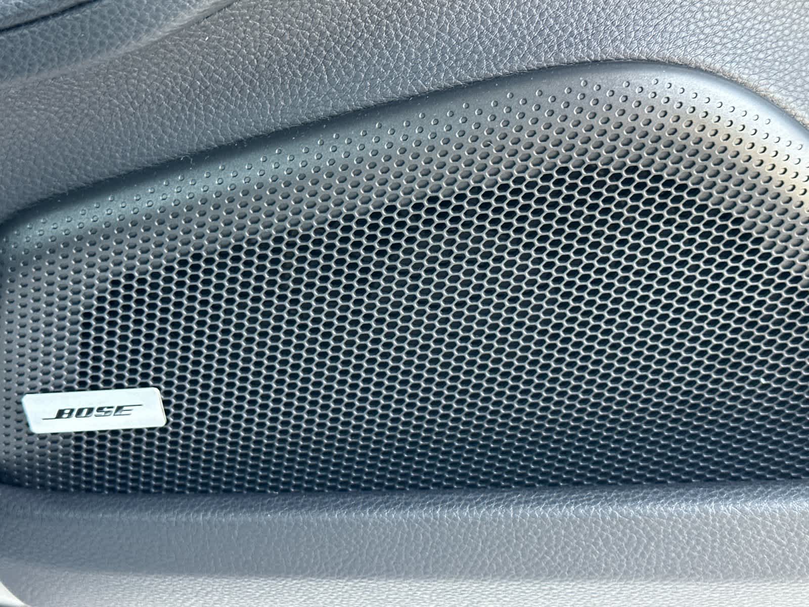 2025 Porsche Panamera 4 E-Hybrid