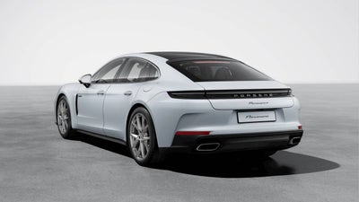 2025 Porsche Panamera 4 E-Hybrid