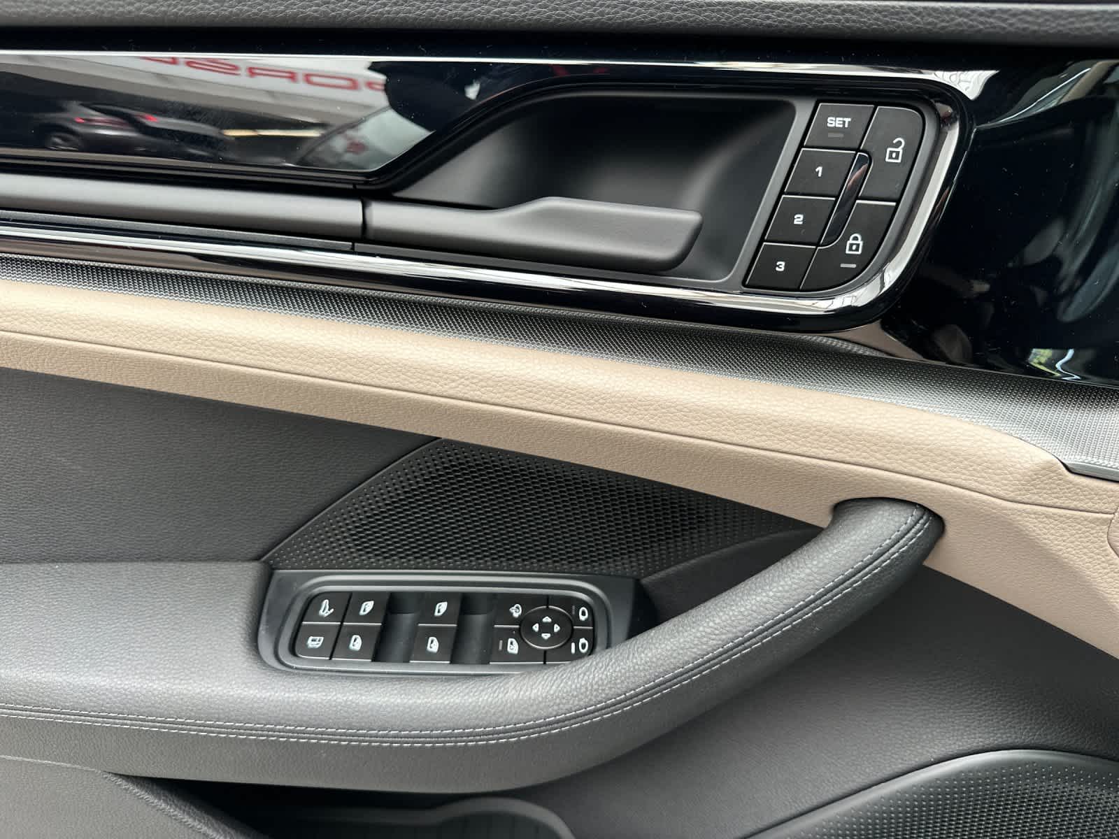 2026 Porsche Panamera 4 E-Hybrid