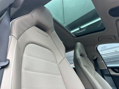 2026 Porsche Panamera 4 E-Hybrid