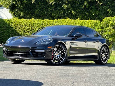 2023 Porsche Panamera GTS