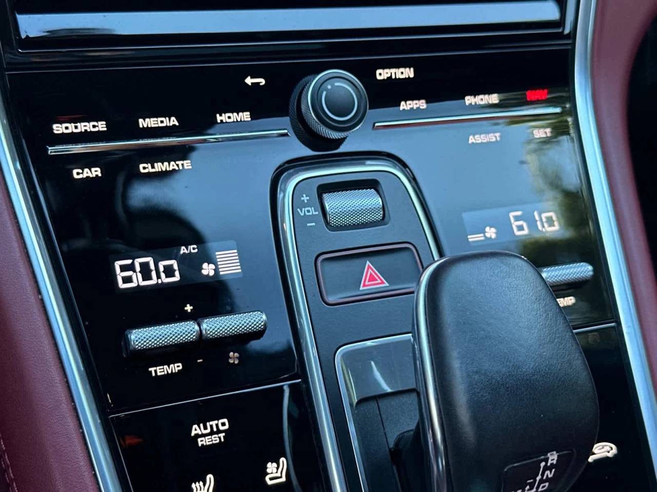 2023 Porsche Panamera GTS