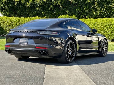2023 Porsche Panamera GTS