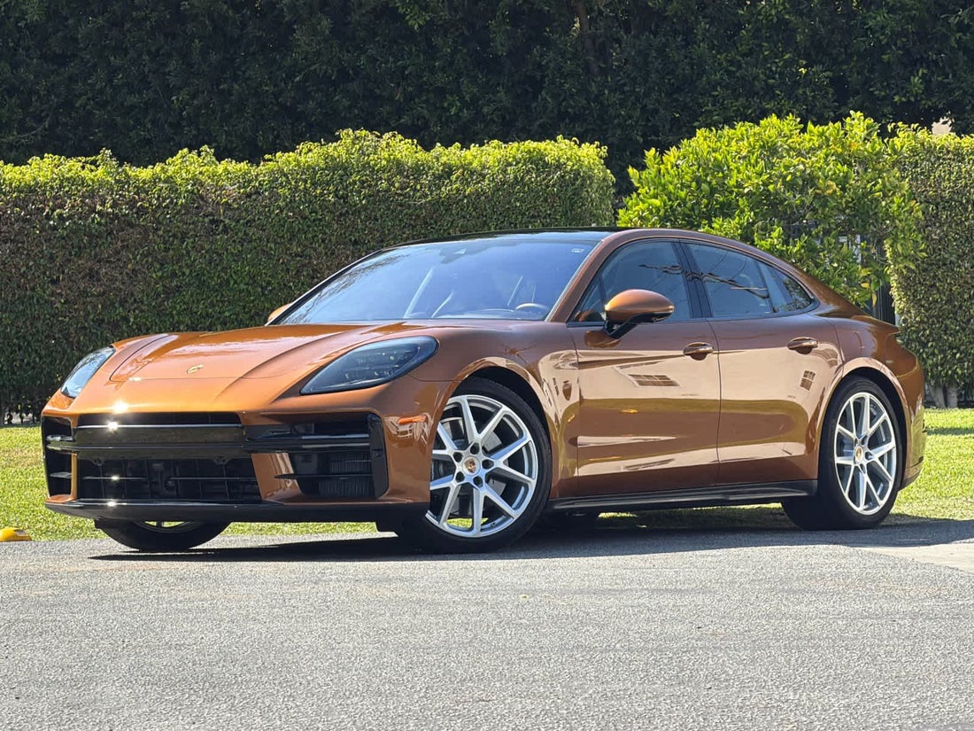 2026 Porsche Panamera GTS