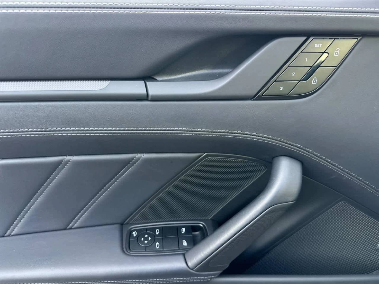 2025 Porsche 911 Carrera S