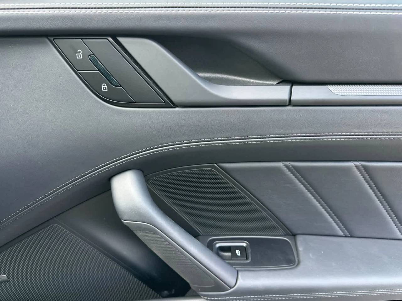 2025 Porsche 911 Carrera S