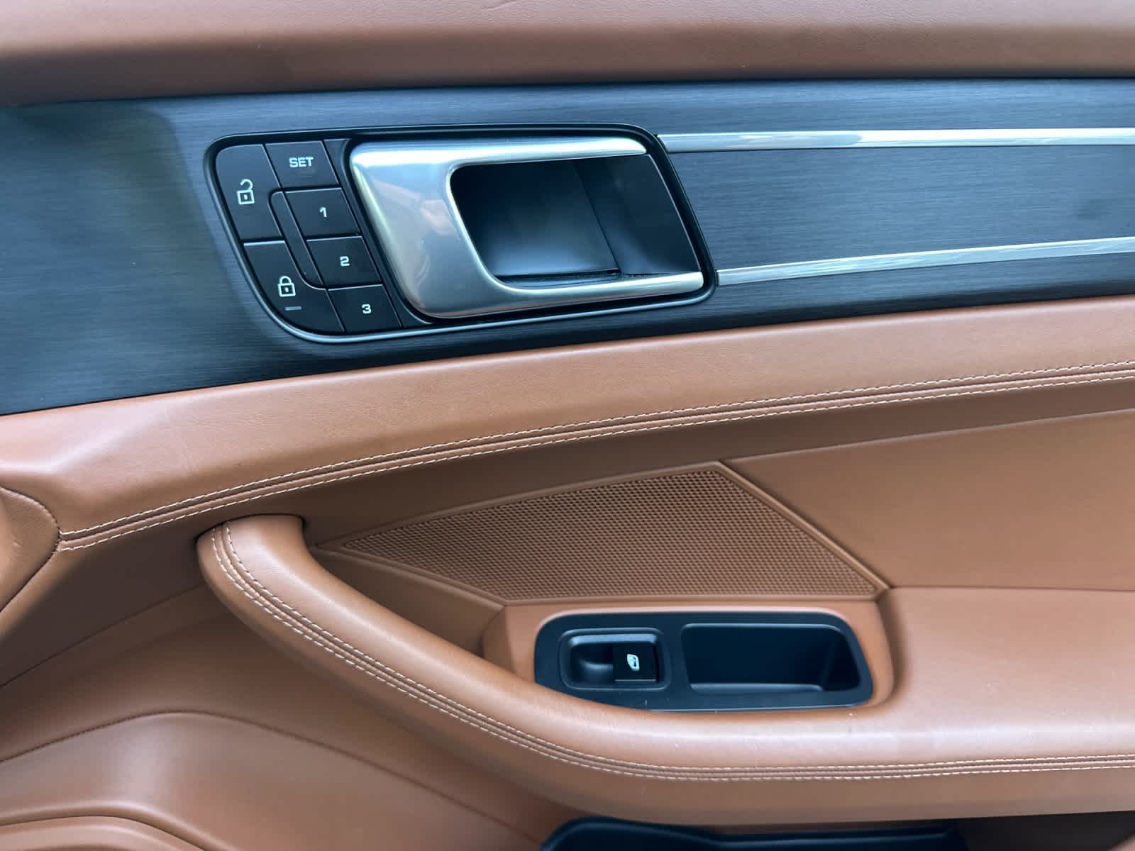 2023 Porsche Panamera Platinum Edition