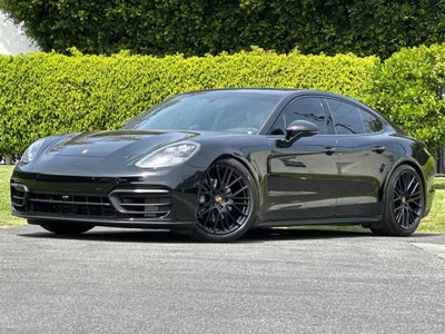 2022 Porsche Panamera Platinum Edition