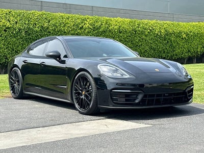 2022 Porsche Panamera Platinum Edition