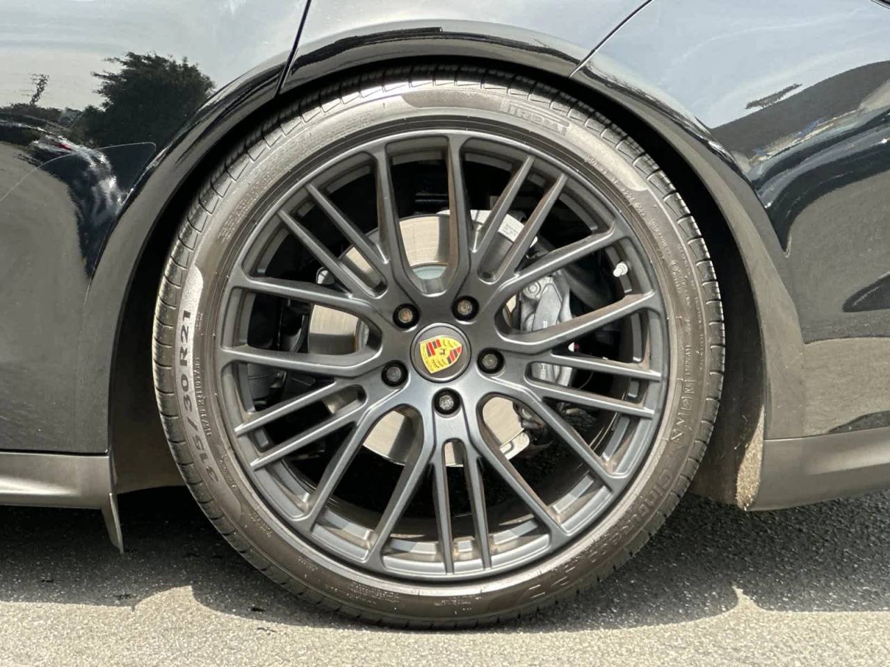 2022 Porsche Panamera Platinum Edition