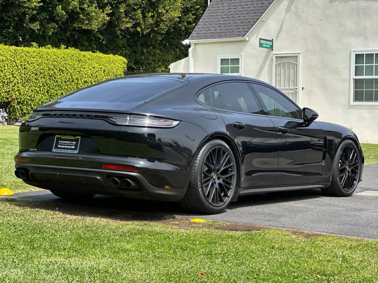 2022 Porsche Panamera Platinum Edition