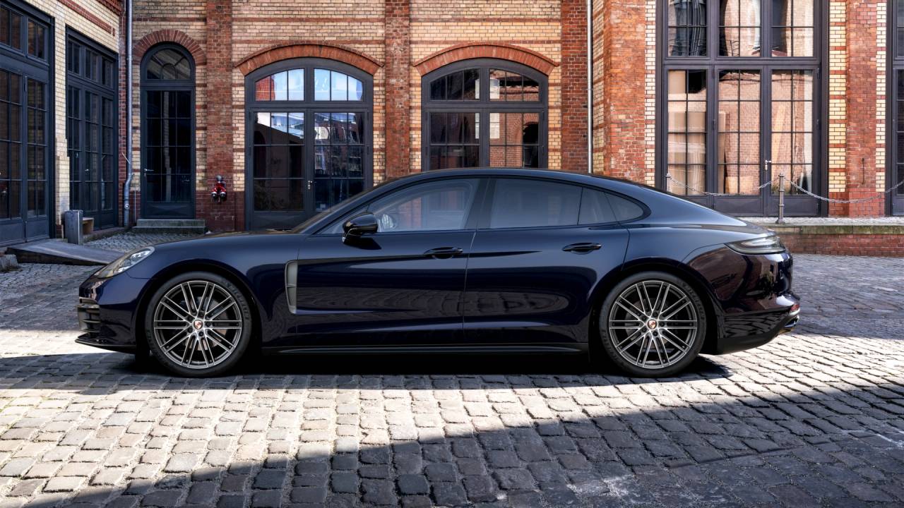 2022 Porsche Panamera 4
