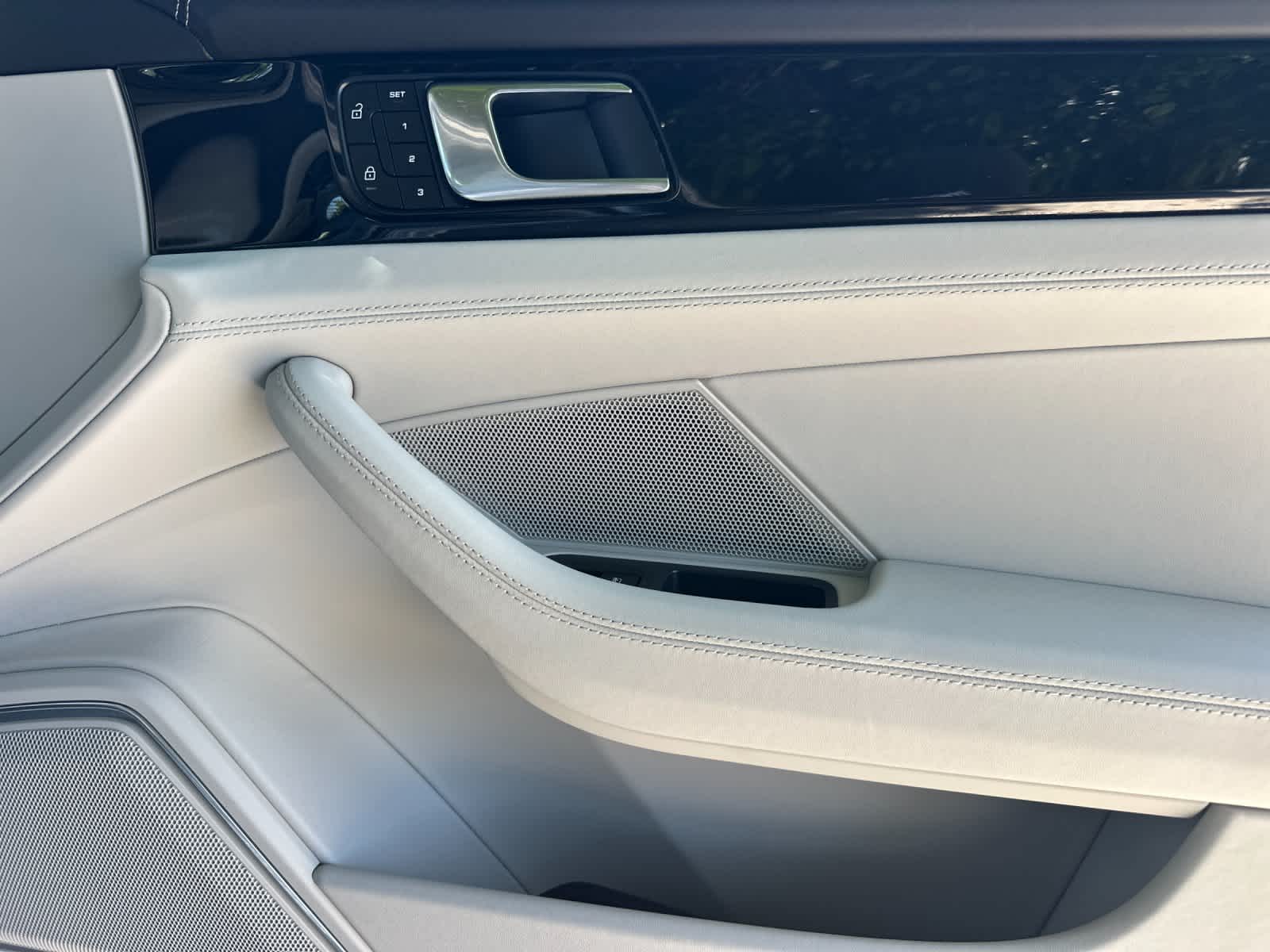 2023 Porsche Panamera Panamera 4S E-Hybrid