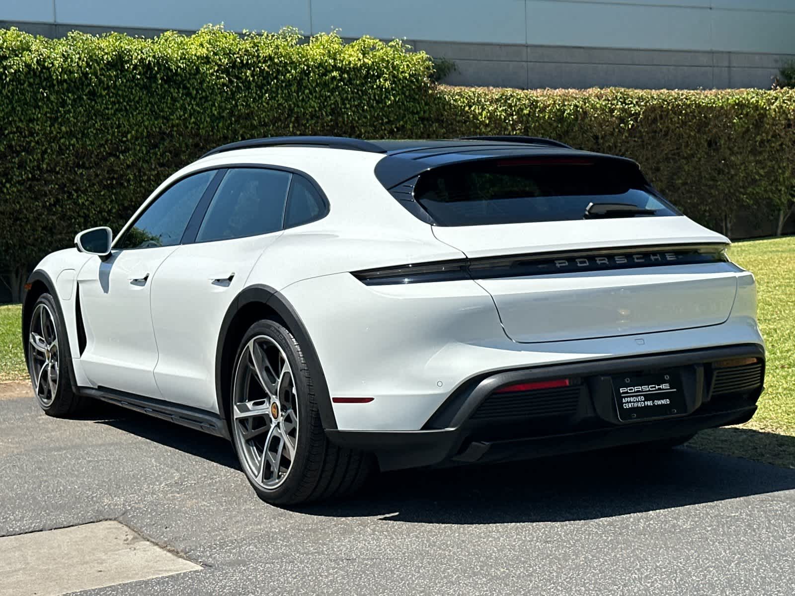2024 Porsche Taycan Taycan 4 Cross Turismo