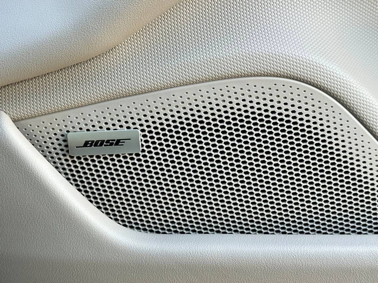 2024 Porsche Taycan 4