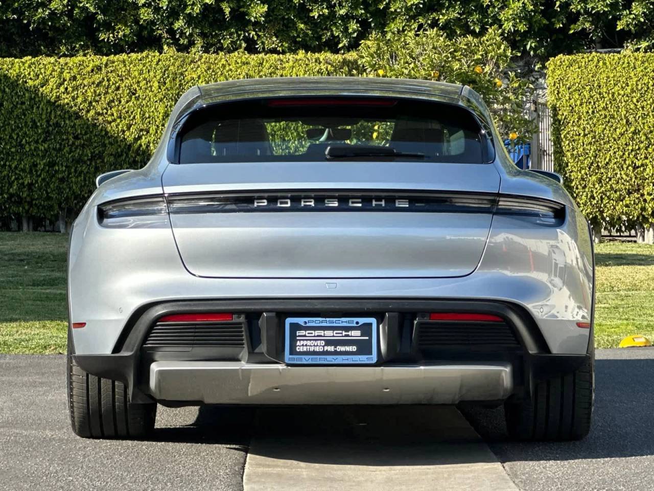 2024 Porsche Taycan 4