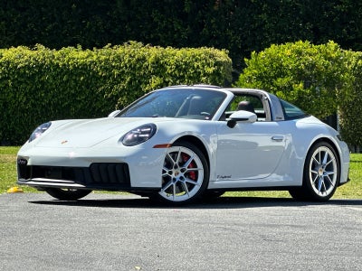 2026 Porsche 911 Targa 4 GTS