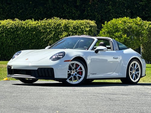 2026 Porsche 911 Targa 4 GTS