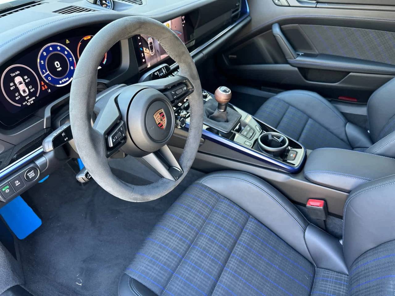 2026 Porsche 911 Carrera T Cabriolet