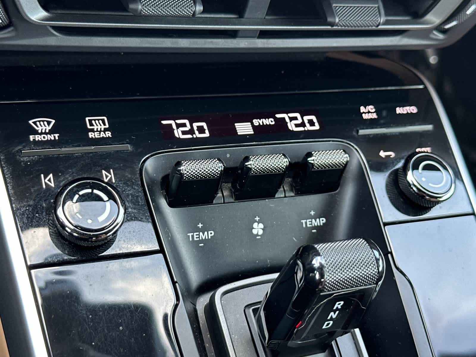 2020 Porsche 911 Carrera S Cabriolet