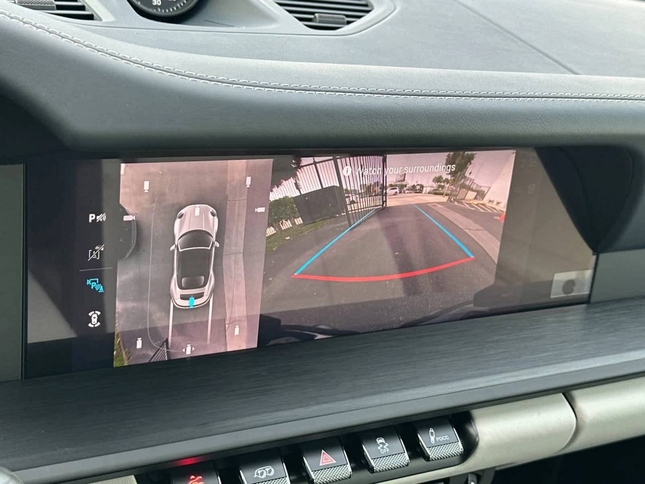 2026 Porsche 911 Carrera 4 GTS