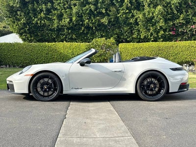 2026 Porsche 911 Carrera 4 GTS