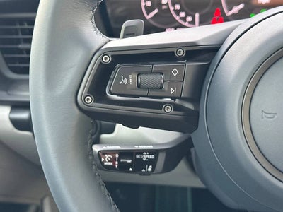 2026 Porsche 911 Carrera 4 GTS