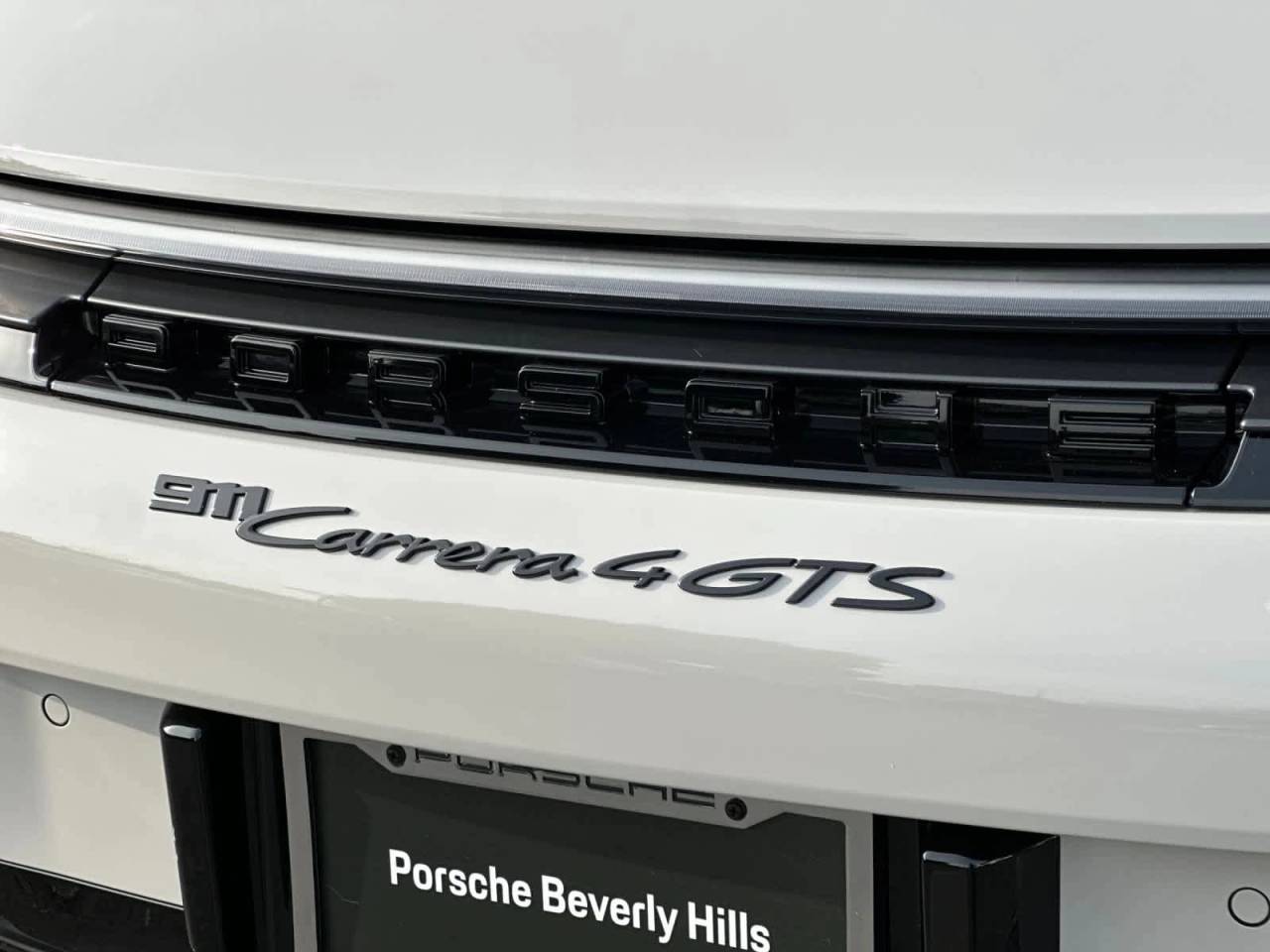 2026 Porsche 911 Carrera 4 GTS