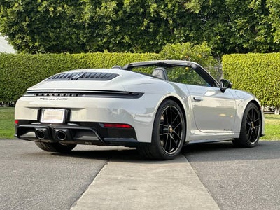 2026 Porsche 911 Carrera 4 GTS