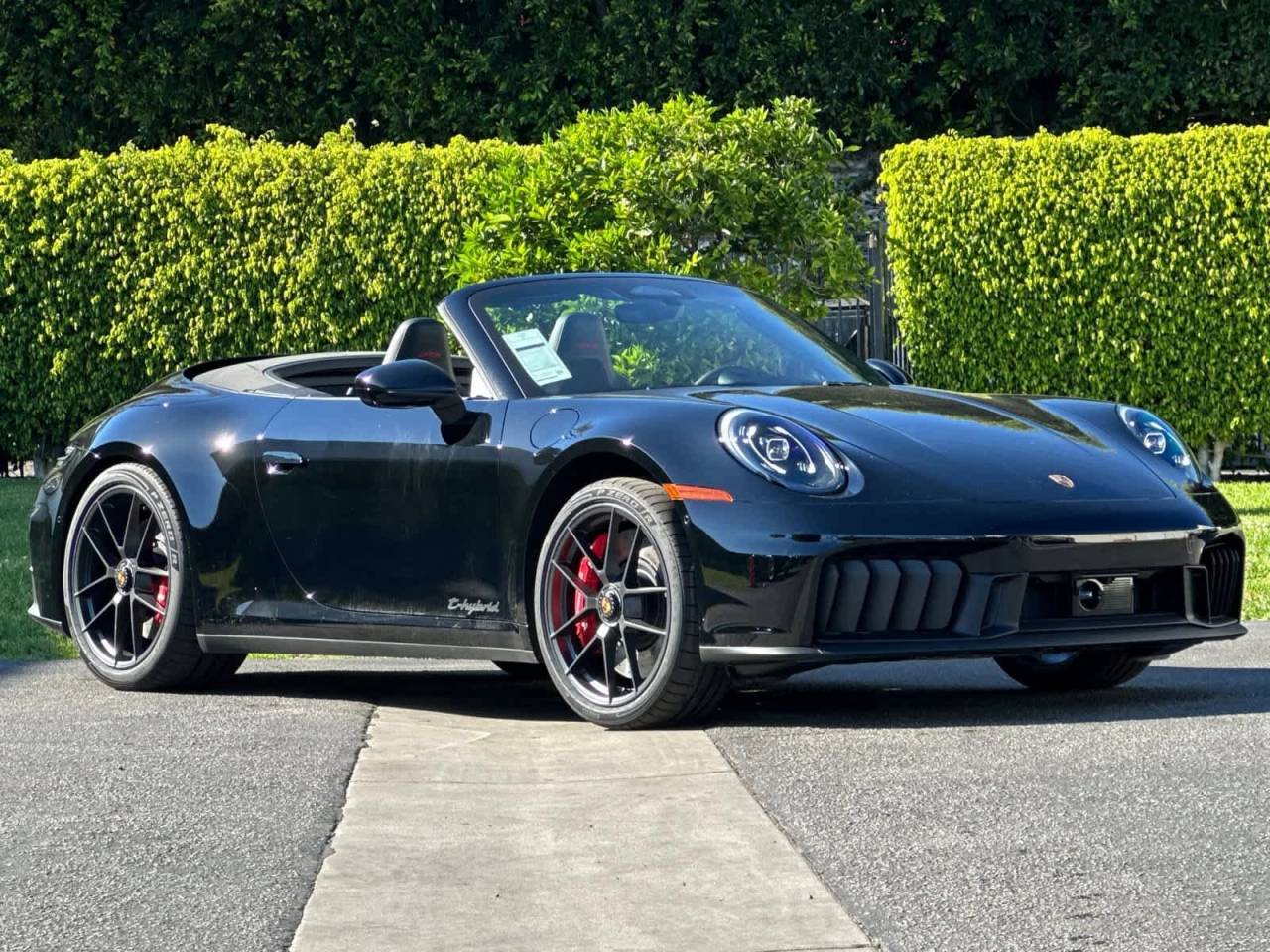 2026 Porsche 911 Carrera GTS Cabriolet