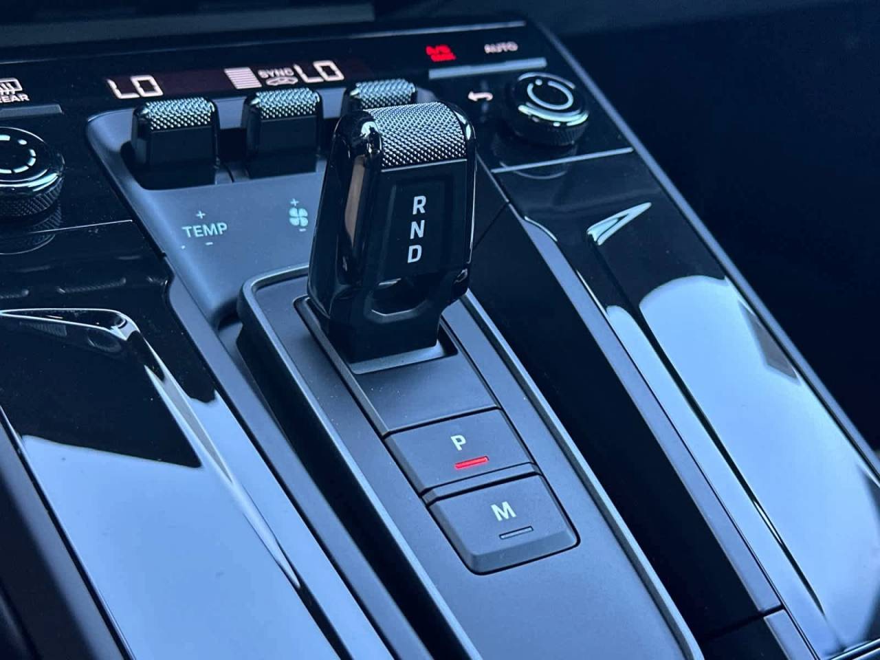 2026 Porsche 911 Carrera GTS Cabriolet